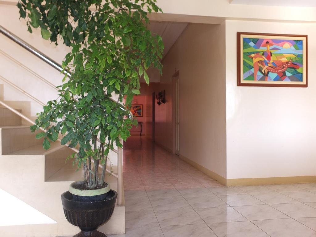 Constrell Pension House Tagbilaran Eksteriør billede