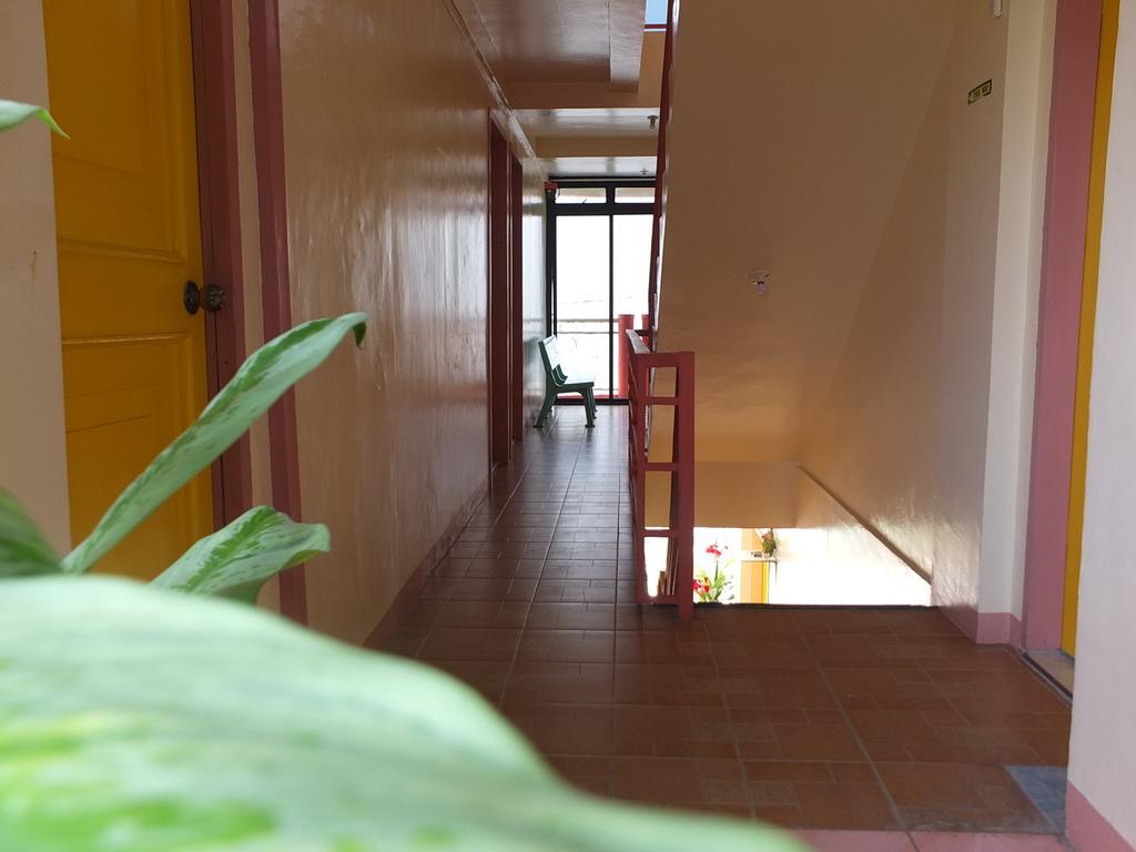 Constrell Pension House Tagbilaran Eksteriør billede
