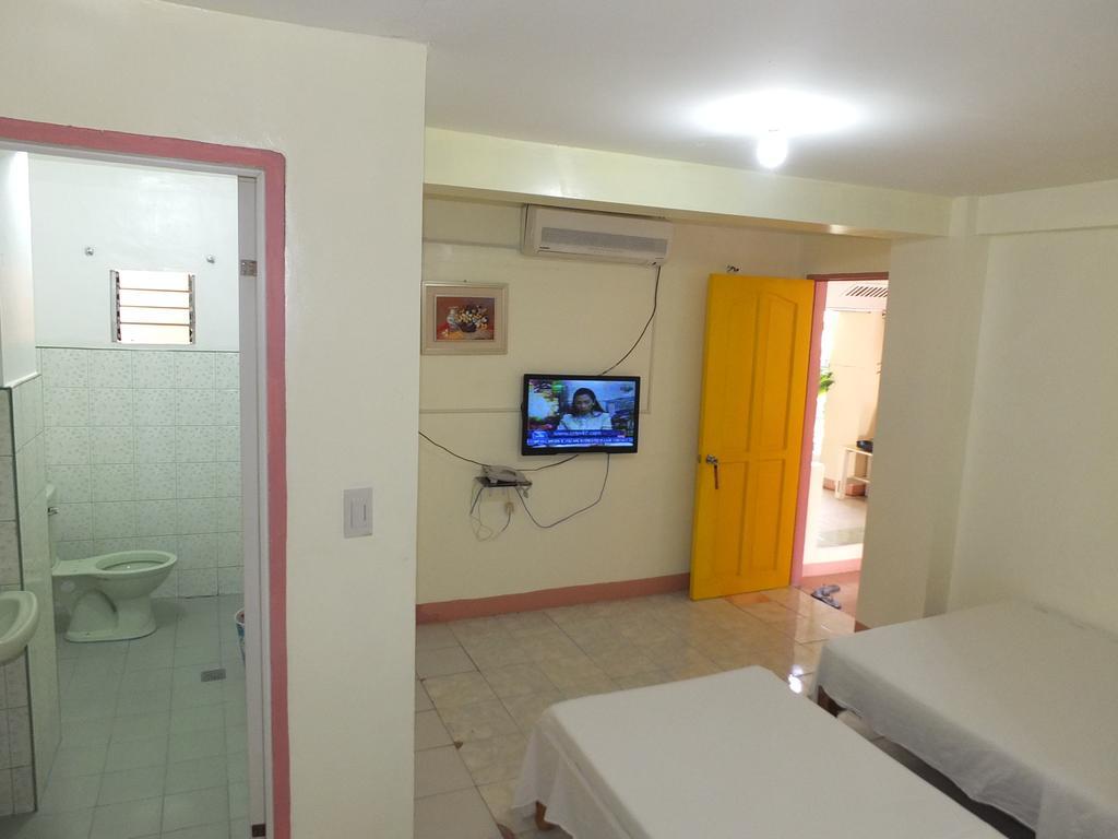 Constrell Pension House Tagbilaran Eksteriør billede