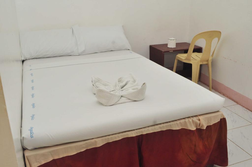 Constrell Pension House Tagbilaran Eksteriør billede