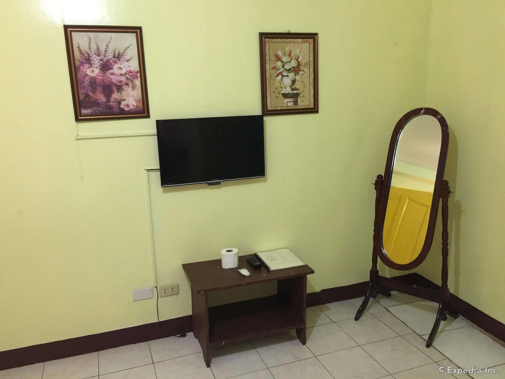 Constrell Pension House Tagbilaran Eksteriør billede