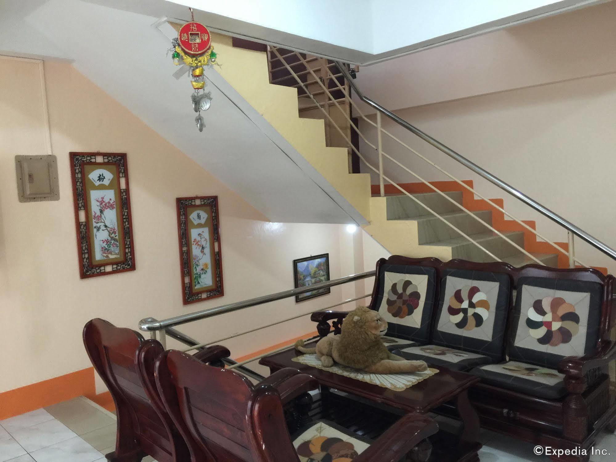 Constrell Pension House Tagbilaran Eksteriør billede
